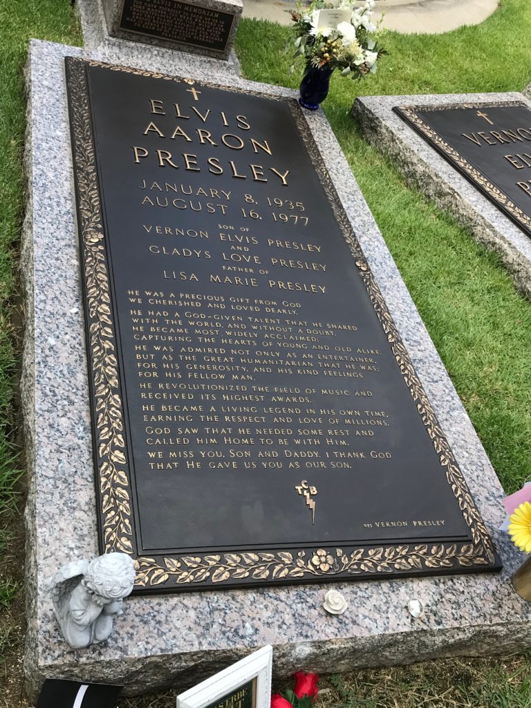 Elvis Presley’s grave in his Graceland home